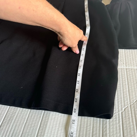 Gianni Bini ruffle sleeve dress size medium - Picture 4 of 4